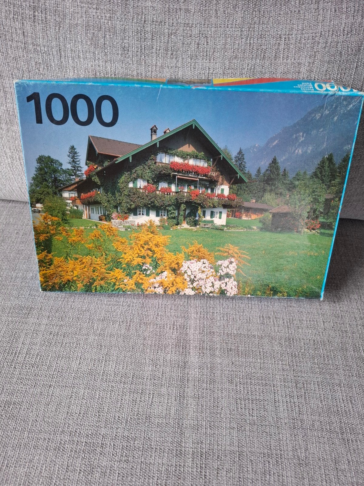 Legpuzzel 1000 stukjes - Mooi huis in de bergen, Hobby en Vrije tijd, Ophalen of Verzenden, 500 t/m 1500 stukjes, Gebruikt, Legpuzzel
