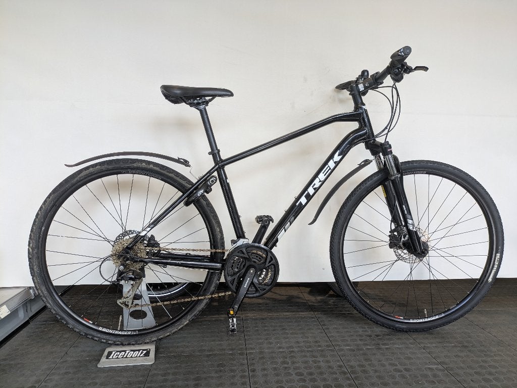 28 inch Trek Dual Sport 3 met 27 versnellingen., Fietsen en Brommers, 28 inch, Gebruikt, Minder dan 49 cm, Meer dan 20 versnellingen
