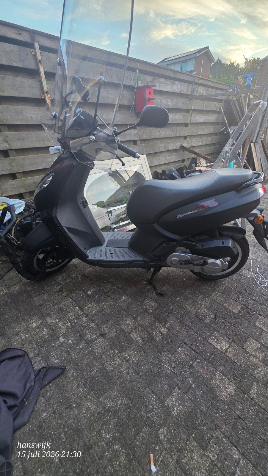 peugeot kisbee te koop / teruil, Ophalen, Zo goed als nieuw, Benzine, Peugeot