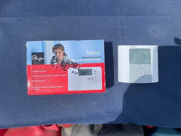 Plieger Milton klokthermostaat kamerthermostaat, Ophalen of Verzenden, Nieuw