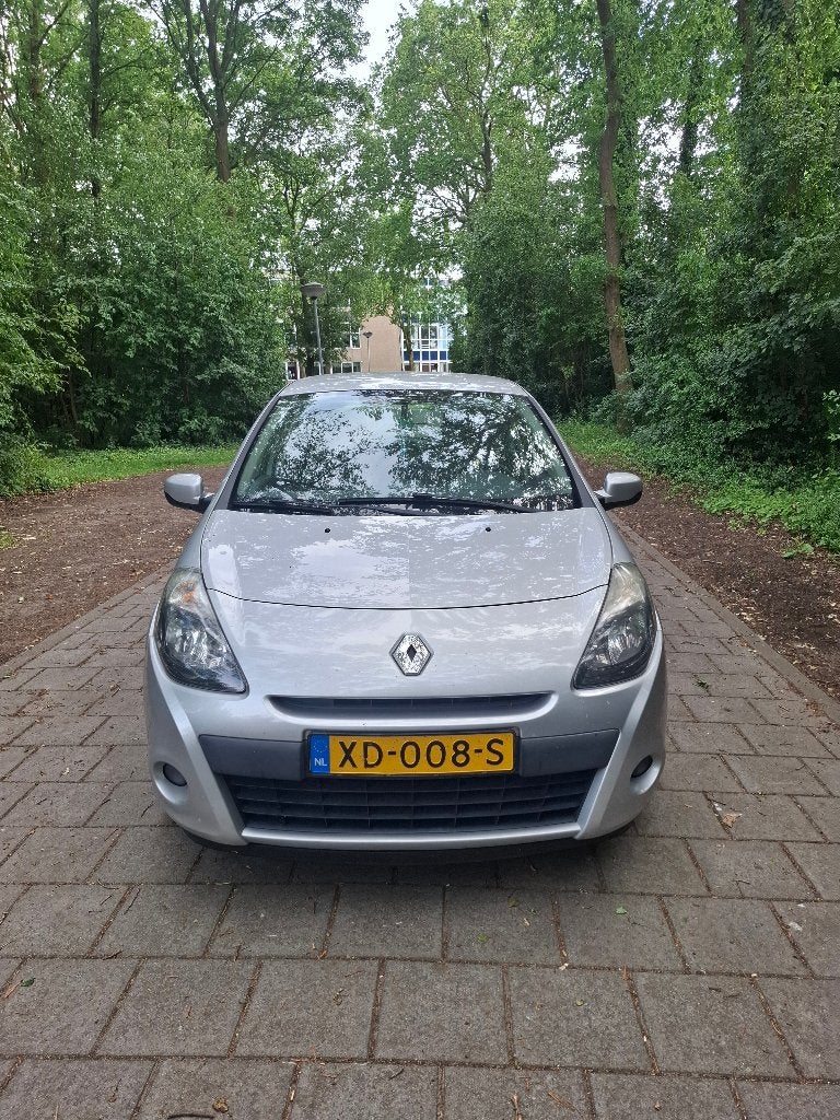Renault Clio 1.2 16V 55KW 5-DRS E4 2012 Grijs, Voorwielaandrijving, 74 pk, 4 cilinders, Metallic lak