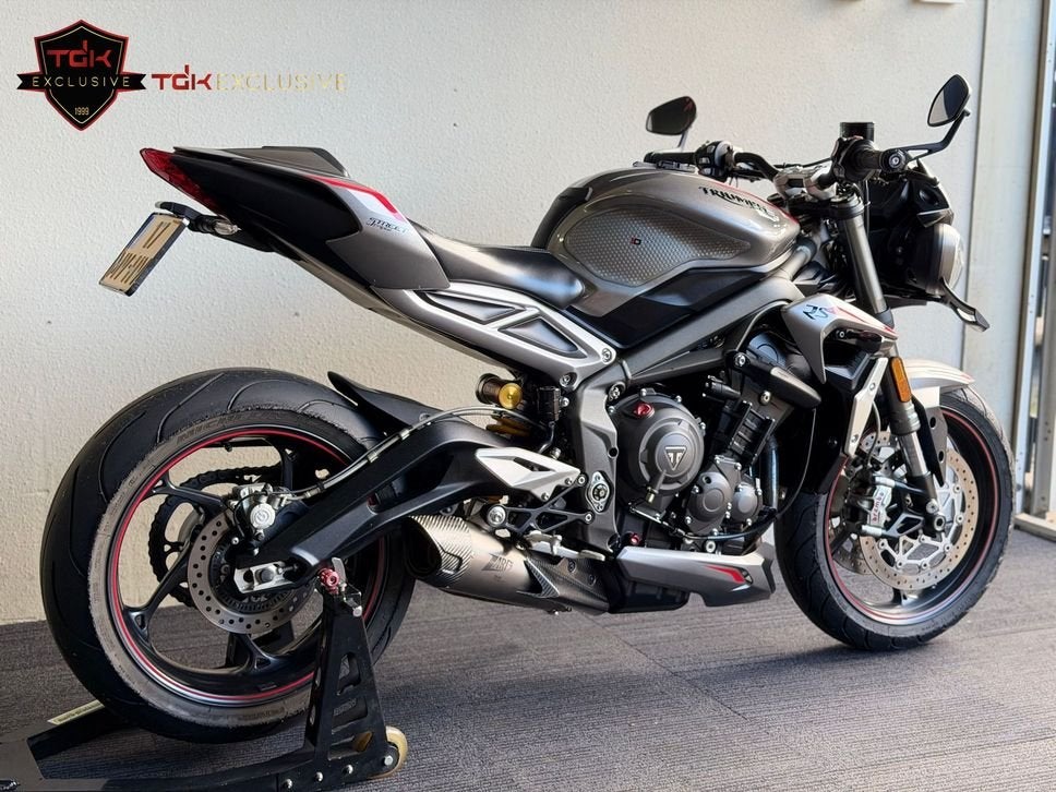 TRIUMPH STREET TRIPLE 765 RS ZARD TOPSTAAT (SPEED 675 TIGER), Motoren, Motorrijbewijs A, Bedrijf, 765 cc, Meer dan 35 kW