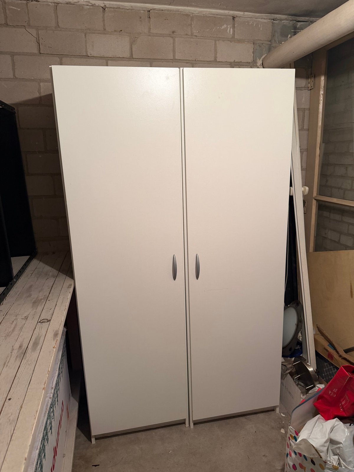 Witte kledingkast (2 stuks) van Leenbakker, Ophalen, Gebruikt, 100 tot 150 cm, 200 cm of meer
