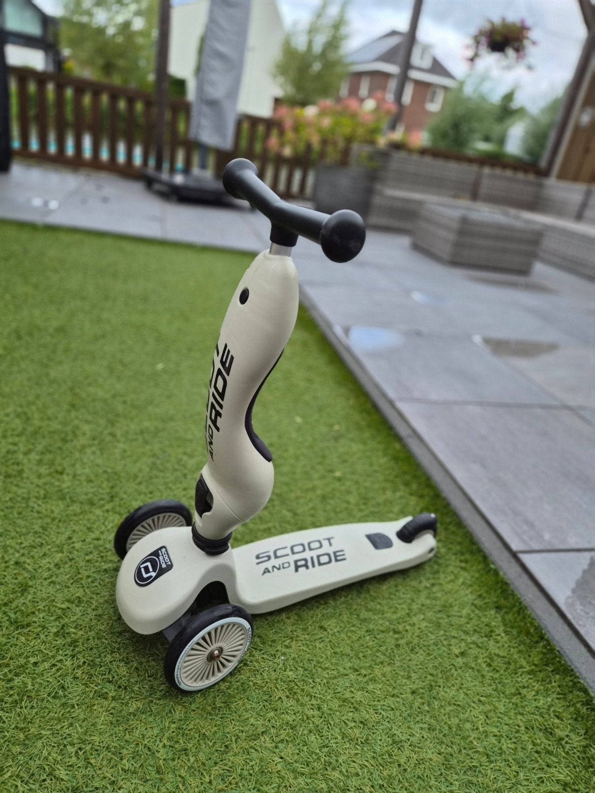 Scoot and Ride loopfiets/step 2 in 1, Kinderen en Baby's, Speelgoed | Buiten | Voertuigen en Loopfietsen, Ophalen, Zo goed als nieuw
