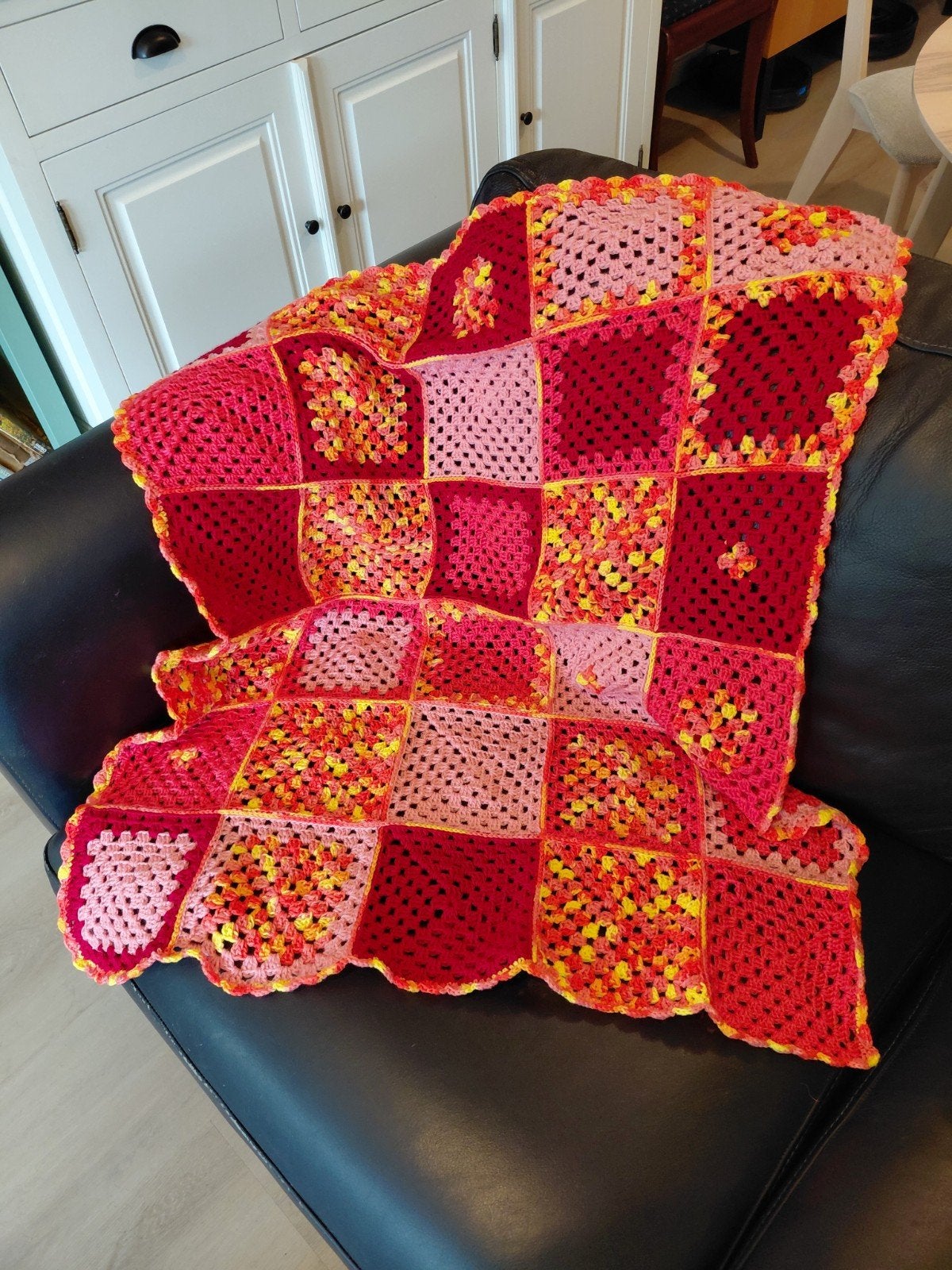 Gehaakte granny square deken, nieuw, 80x94cm., Huis en Inrichting, 94 cm, Gehaakt, Acryl, Nieuw