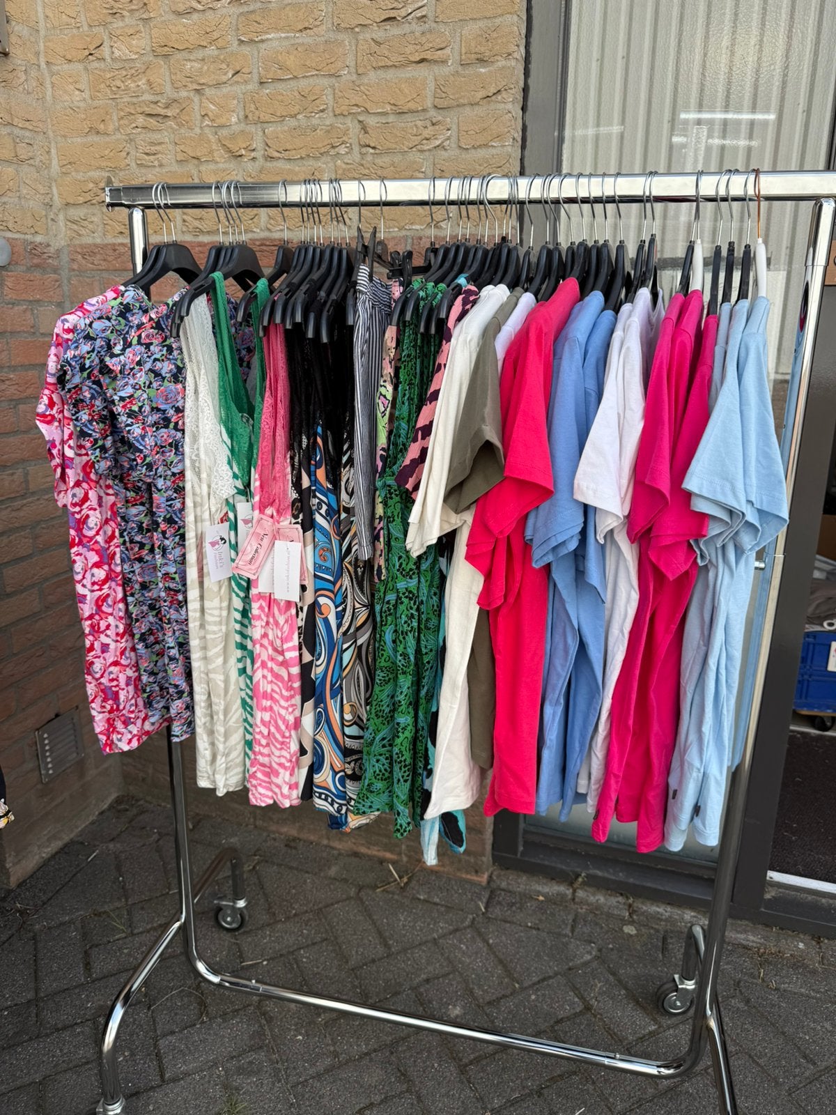Partij nieuwe dameskleding maat xs tm xxxl 42 stuks, Kleding | Dames, Diversen, Diversen, Nieuw, Ophalen of Verzenden