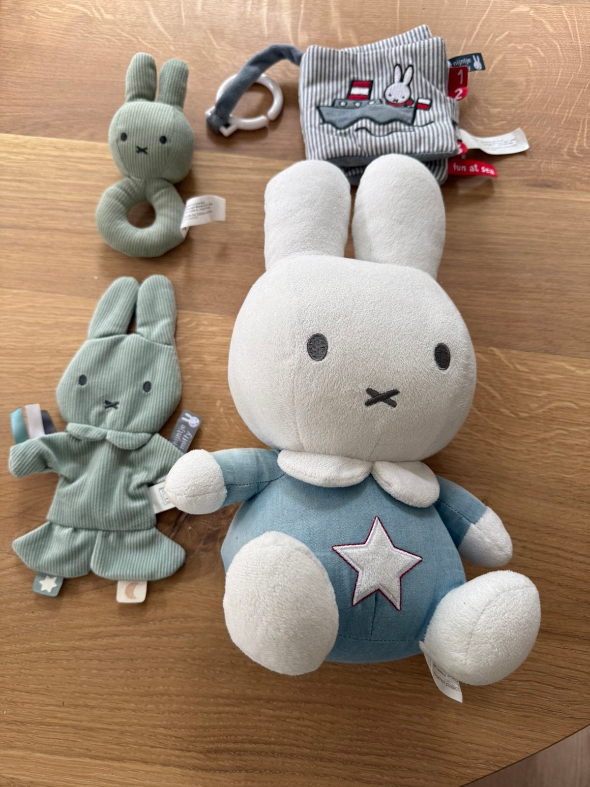 Nijntje knuffels en rammelaars set, Ophalen of Verzenden, Gebruikt, Overige typen