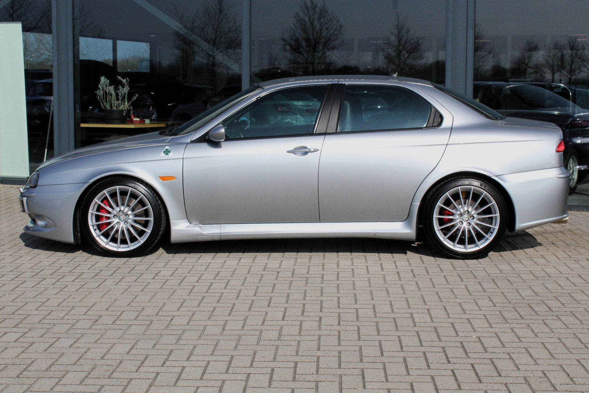 Alfa Romeo 156 3.2 V6 GTA COMPLETE HISTORIE! (bj 2004), Gebruikt, Zwart, 252 pk, Leder