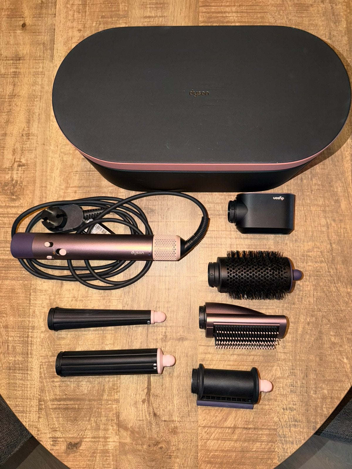 Dyson Airwrap i.d. multistyler en föhn - Straight+Wavy, Ophalen, Zo goed als nieuw, Föhn of Haardroger