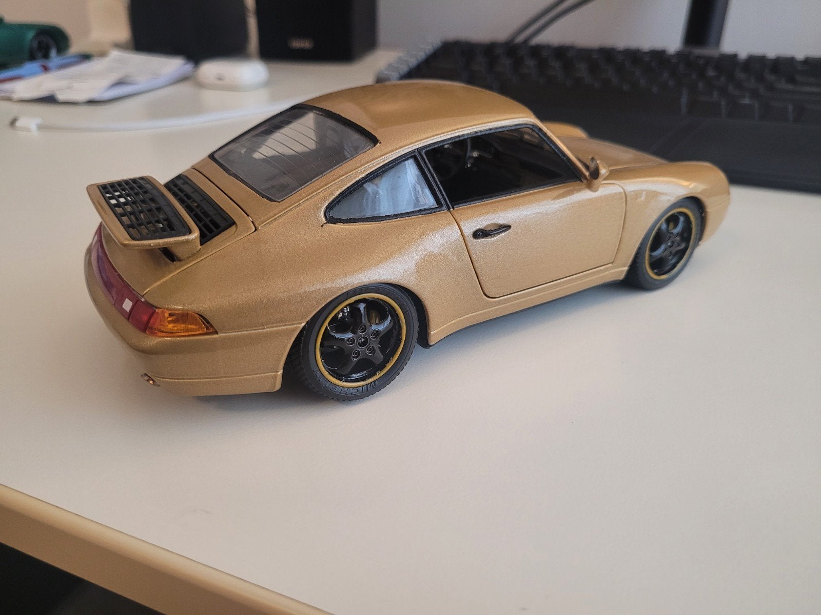 Verschilende porschejes, B, Auto, Burago, Nieuw