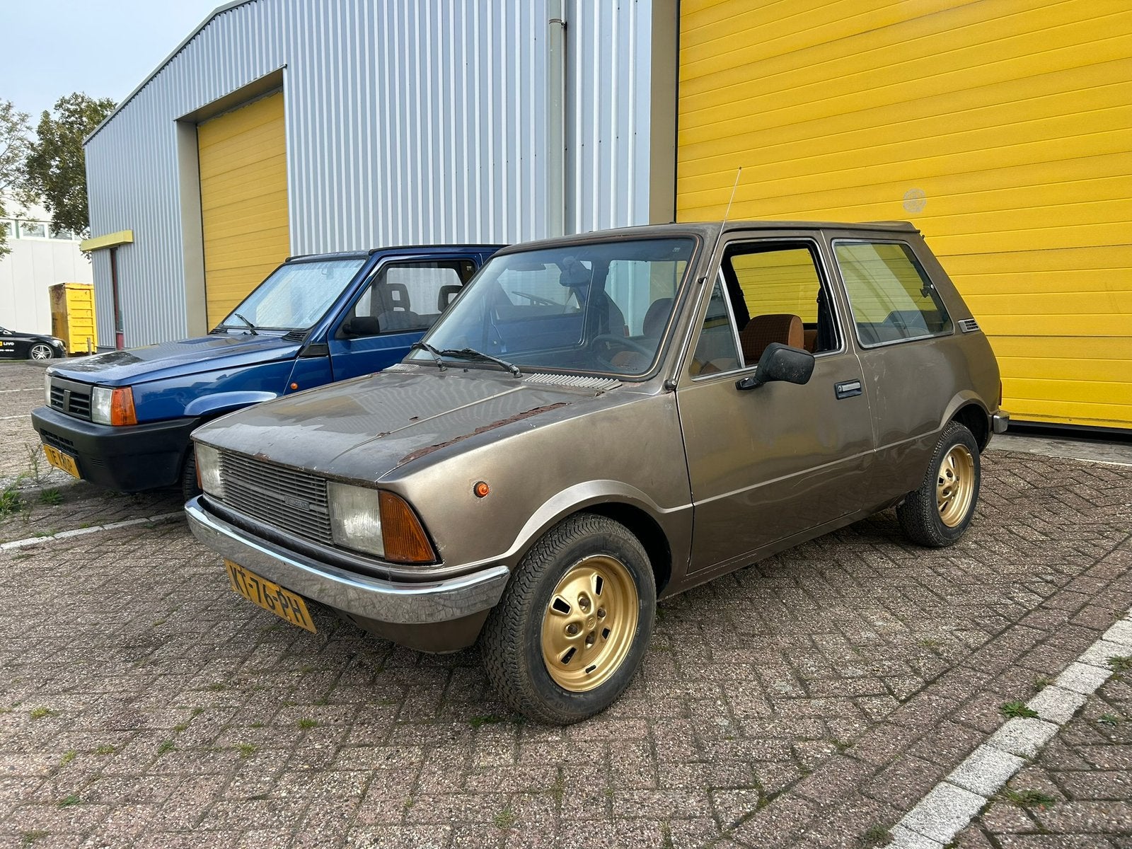 Innocenti 120L 1979 hard project, Auto's, Voorwielaandrijving, Stof, Overige carrosserieën, Bruin