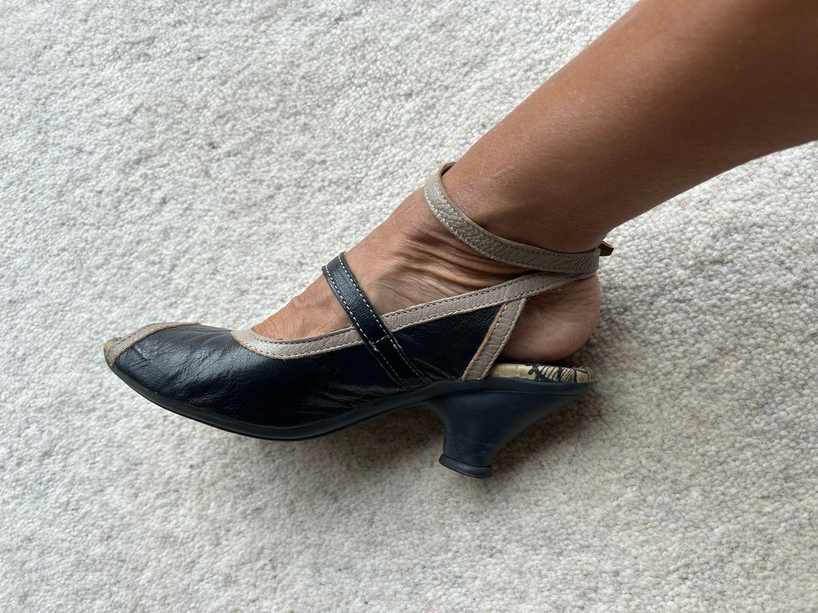 Fly London leren slingback mt 37, Kleding | Dames, Schoenen, Ophalen, Zwart, Sandalen of Muiltjes, Zo goed als nieuw