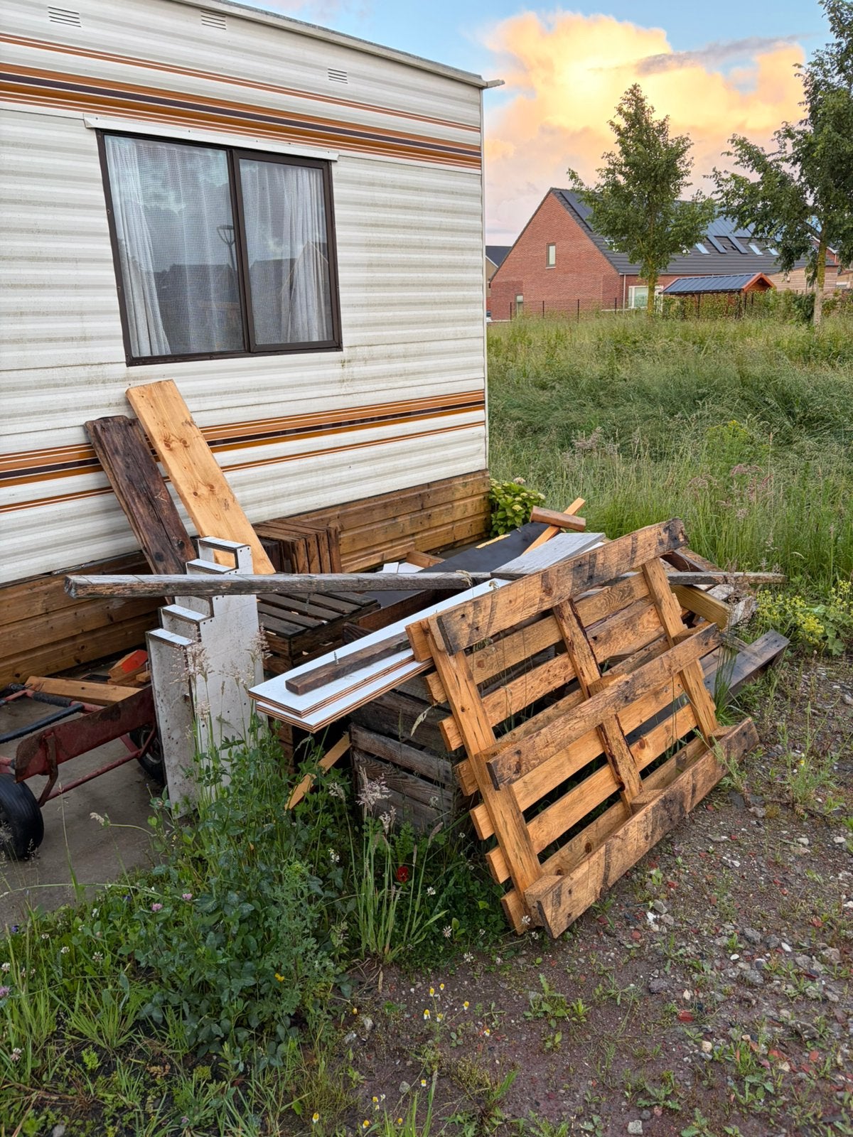 Brandhout, Doe-het-zelf en Verbouw, Hout en Planken, Ophalen, 25 tot 50 mm, Pallet, Minder dan 200 cm