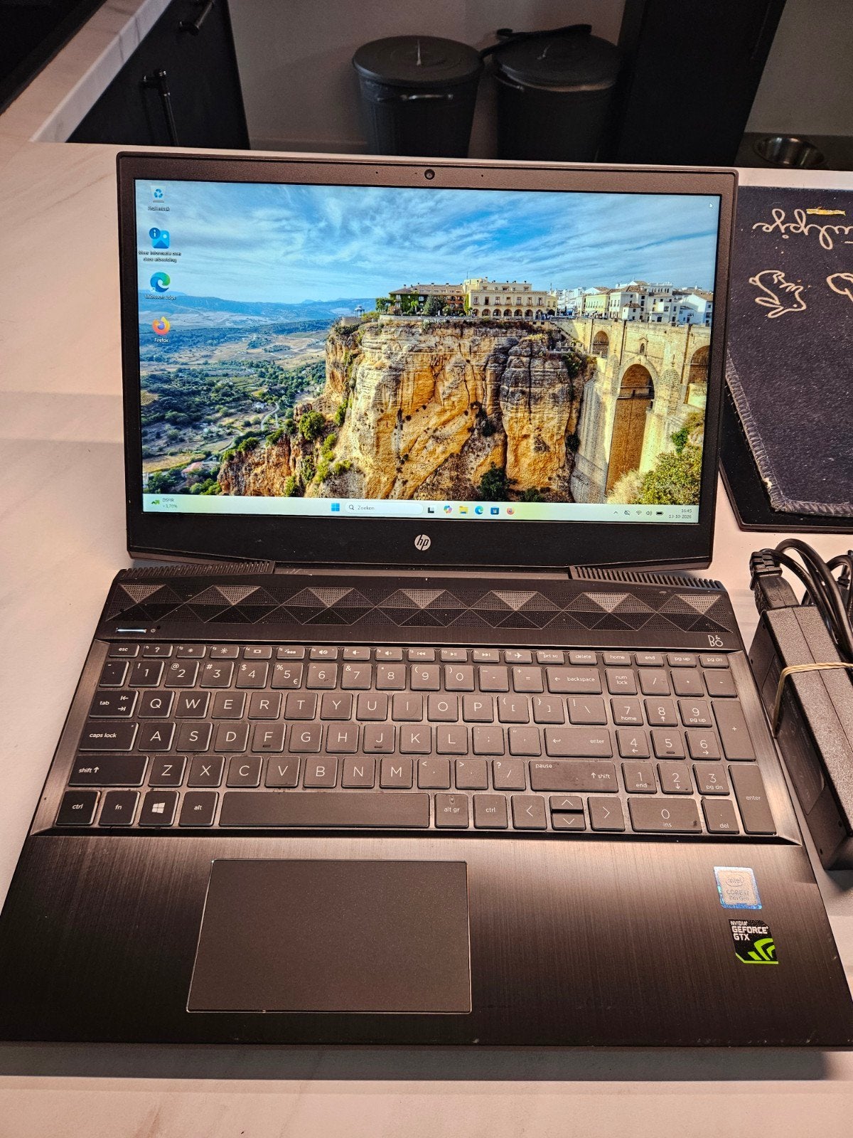 HP Pavilion Gaming Laptop i7-8750H, 16GB RAM, GTX 1050, Met videokaart, 2 tot 3 Ghz, Ophalen of Verzenden, Zo goed als nieuw