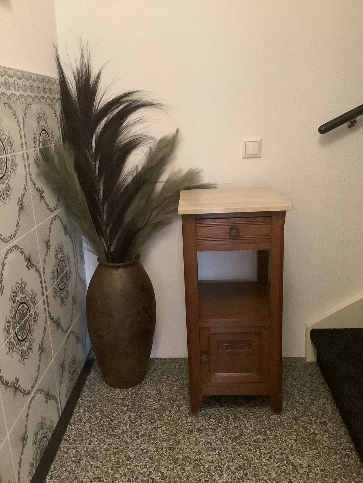 Art Deco kastje met marmeren blad queen Ann dressoir, Ophalen, Zo goed als nieuw