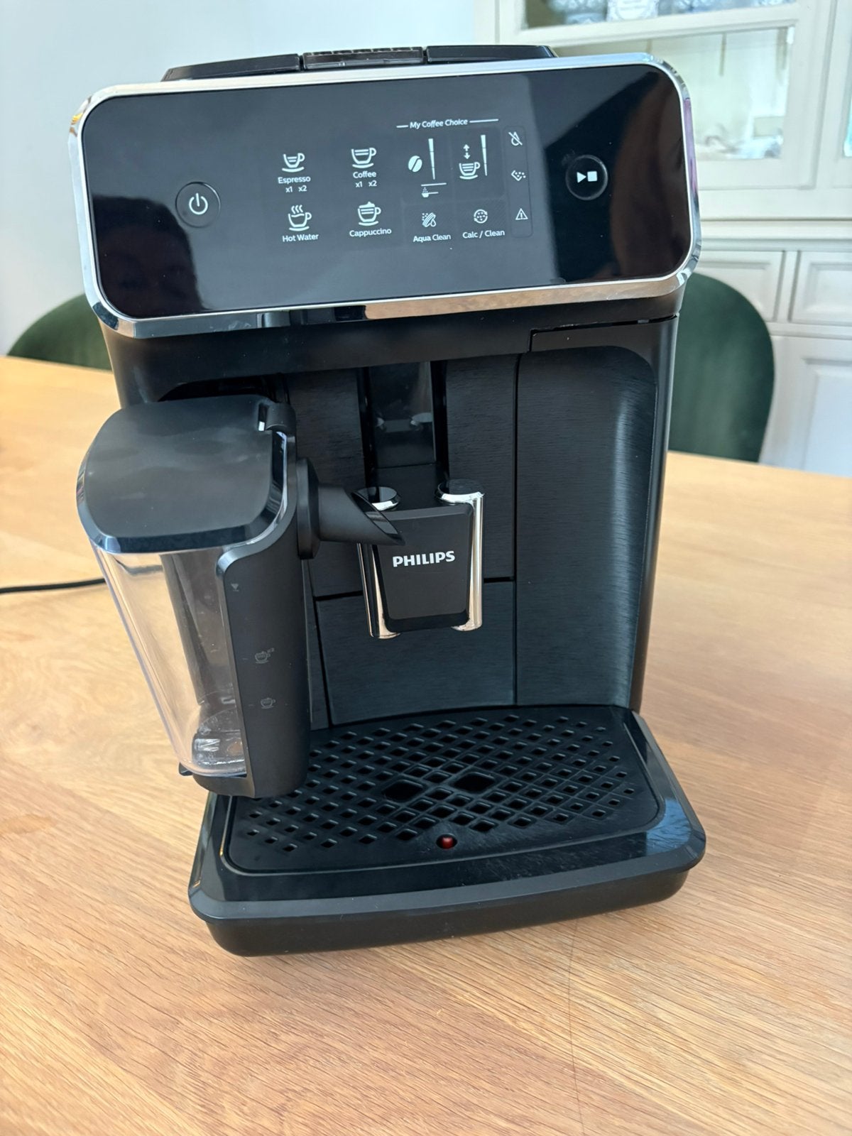 PHILIPS 2230 serie latte go koffie machine, Witgoed en Apparatuur, Koffiezetapparaten, Ophalen, Zo goed als nieuw, Koffiemachine