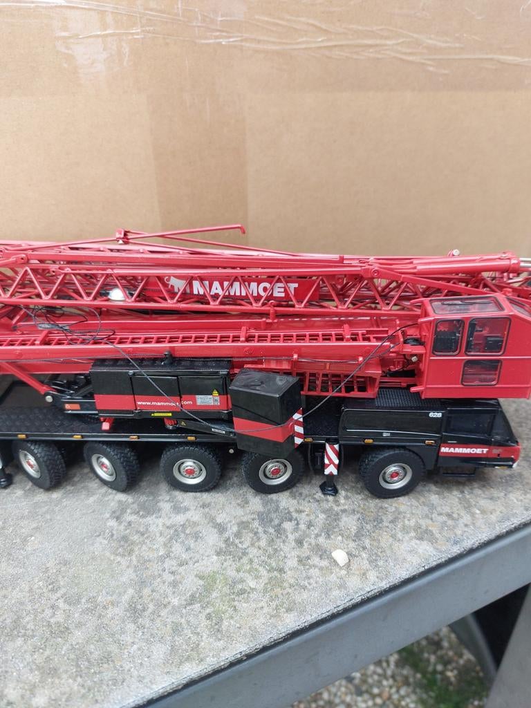 Mammoet Kraanwagen Model  niet compleet  en defect, Overige merken, 1:50 of kleiner, Overige typen, Ophalen of Verzenden