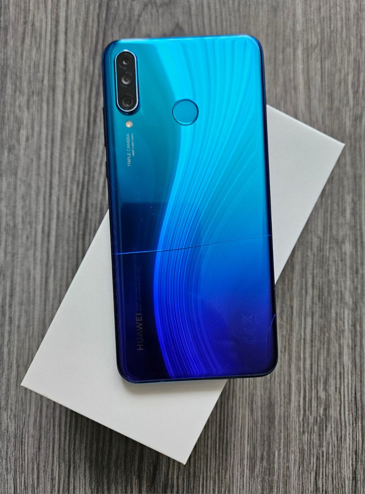 Huawei P30 Lite Peacock Blue
Dual-Sim 128 GB, Ophalen, Blauw, Touchscreen, Zo goed als nieuw