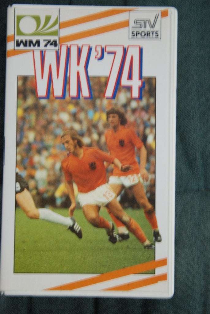 WK VOETBAL VIDEOBANDEN 74,78 ,94 ETC., Ophalen, Gebruikt, Buitenlandse clubs, Poster, Plaatje of Sticker