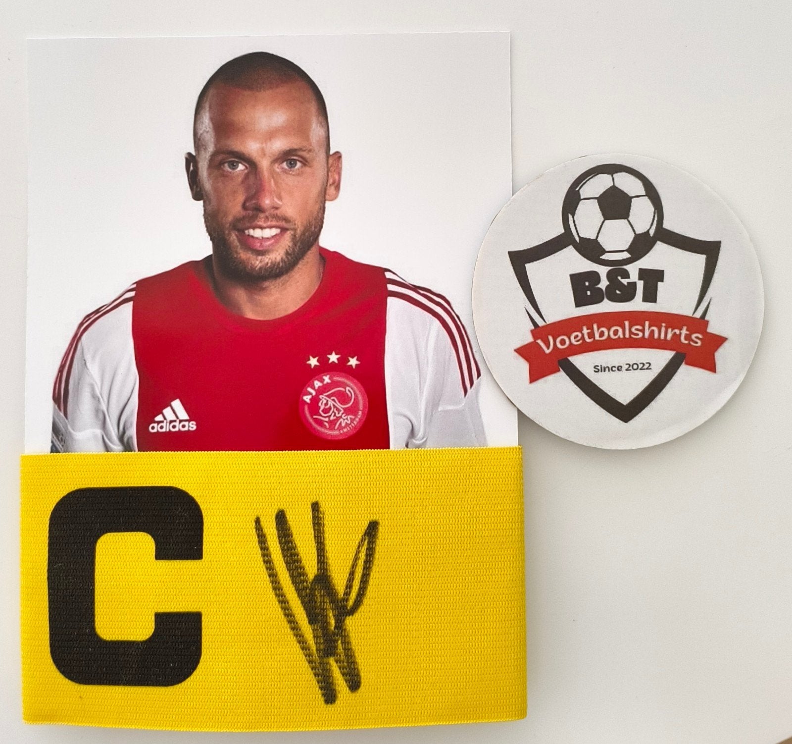 Gesigneerde John Heitinga aanvoerdersband, Verzenden, Overige typen, Onbekend, Zo goed als nieuw