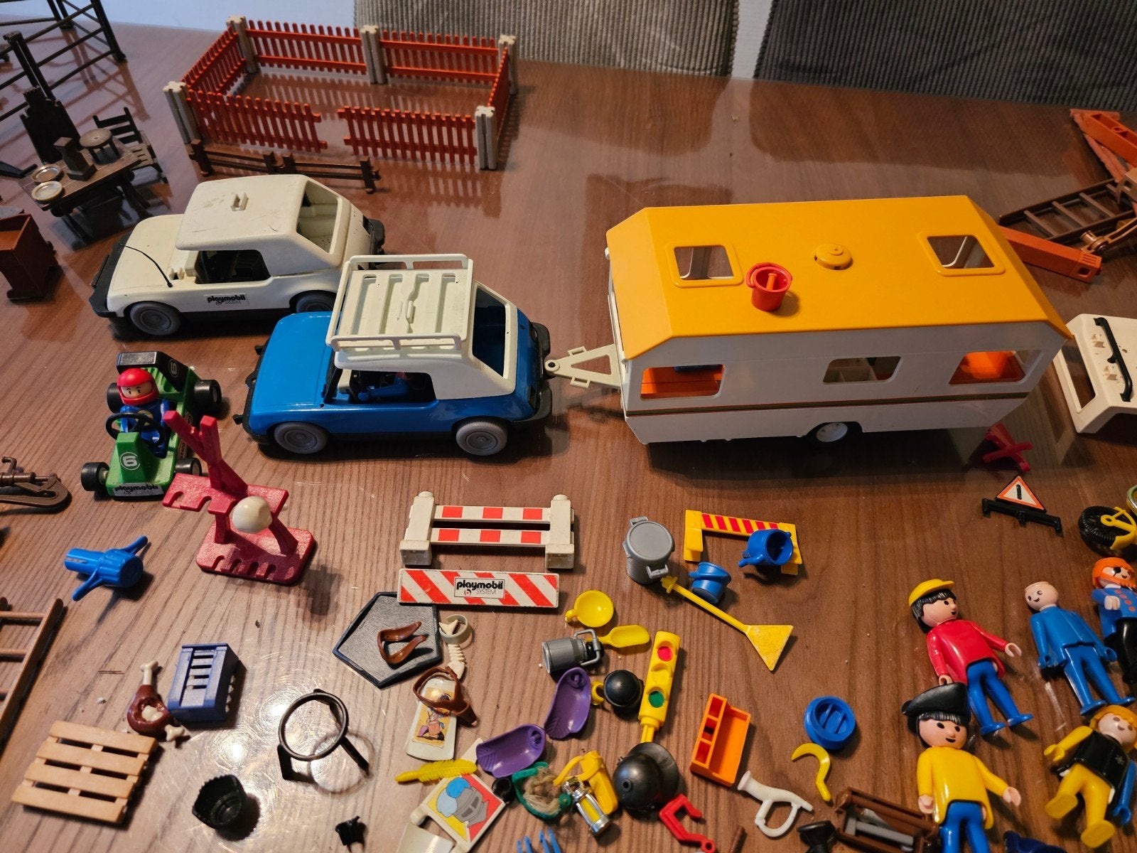 Grote Playmobil collectie incl vintage auto met caravan 1977, Gebruikt, Complete set, Voertuig, Ophalen of Verzenden