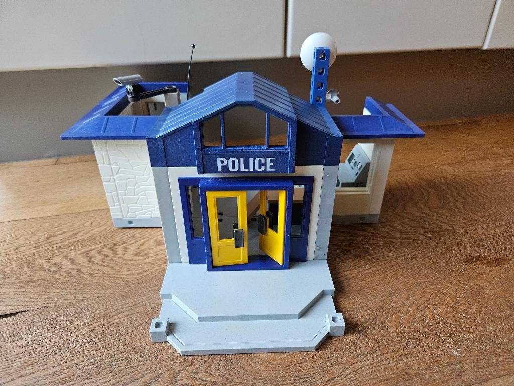 Playmobil politiebureau, Ophalen of Verzenden, Gebruikt
