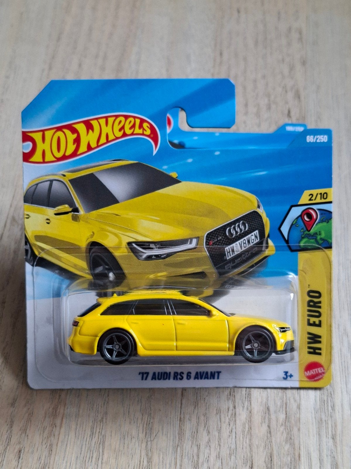 Hot Wheels '17 Audi RS 6 Avant Geel, met Real Riders!, Ophalen of Verzenden, Zo goed als nieuw, Auto