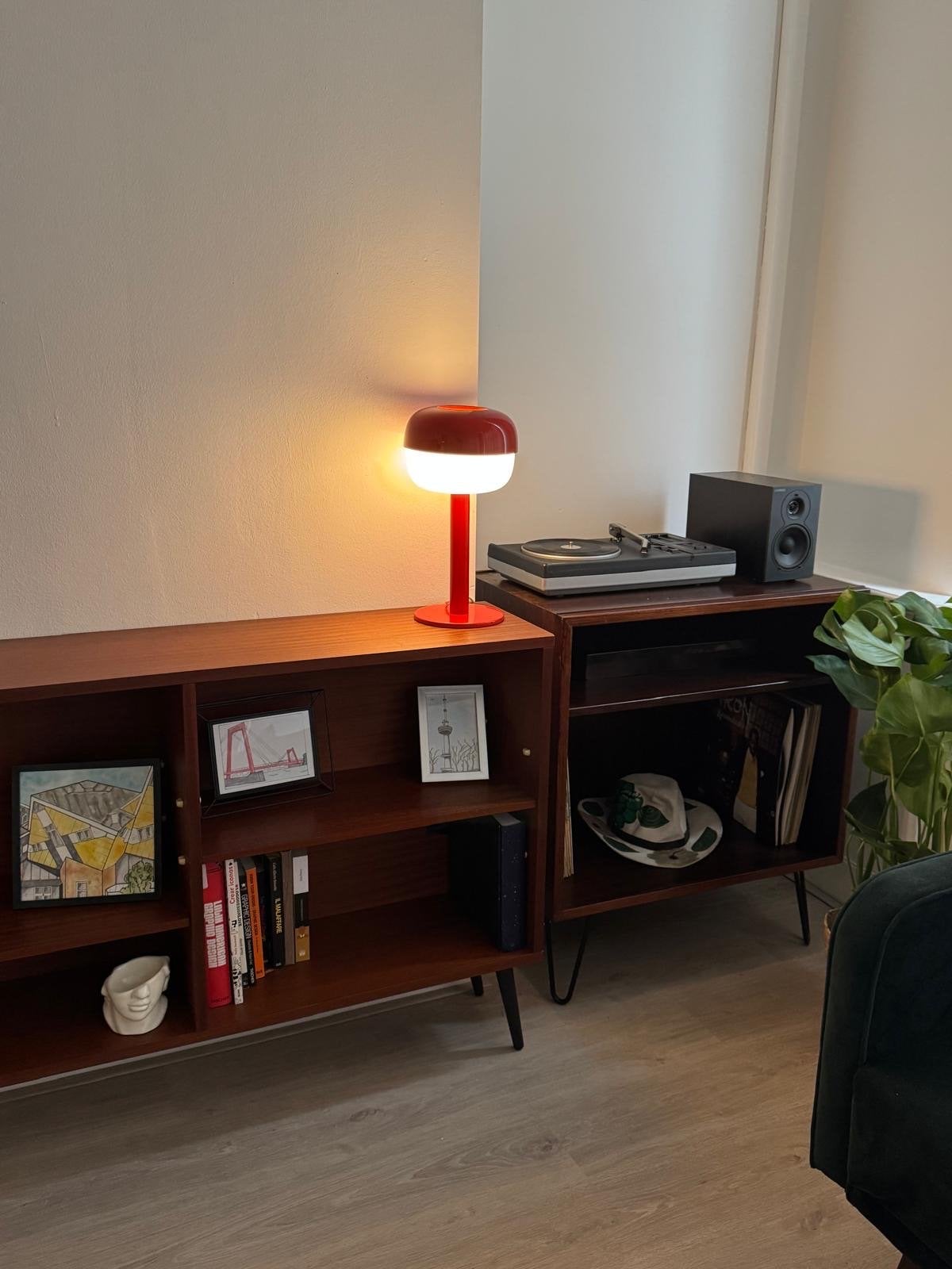 Vintage dressoir/boekenkast met hairpin poten, Ophalen, Met plank(en), 100 tot 150 cm, Zo goed als nieuw