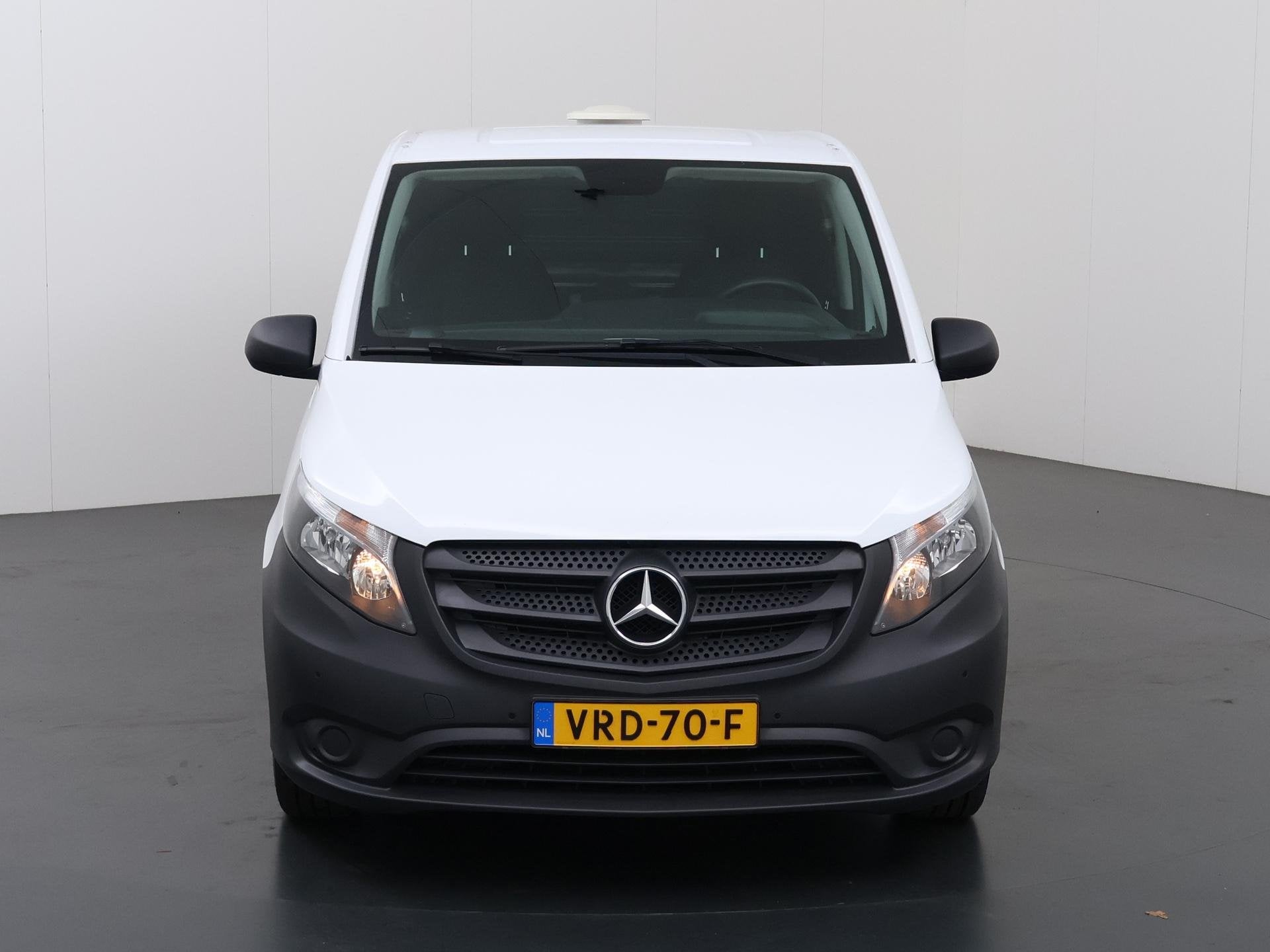 Mercedes-Benz Vito 114 CDI | Aut. | L2 Lang | Parkeercamera, Auto's, Automaat, Gebruikt, 4 cilinders, 2000 kg