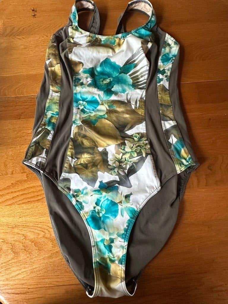 badpak maat 46 nieuw, Kleding | Dames, Badmode en Zwemkleding, Pool, Overige kleuren, Nieuw, Badpak