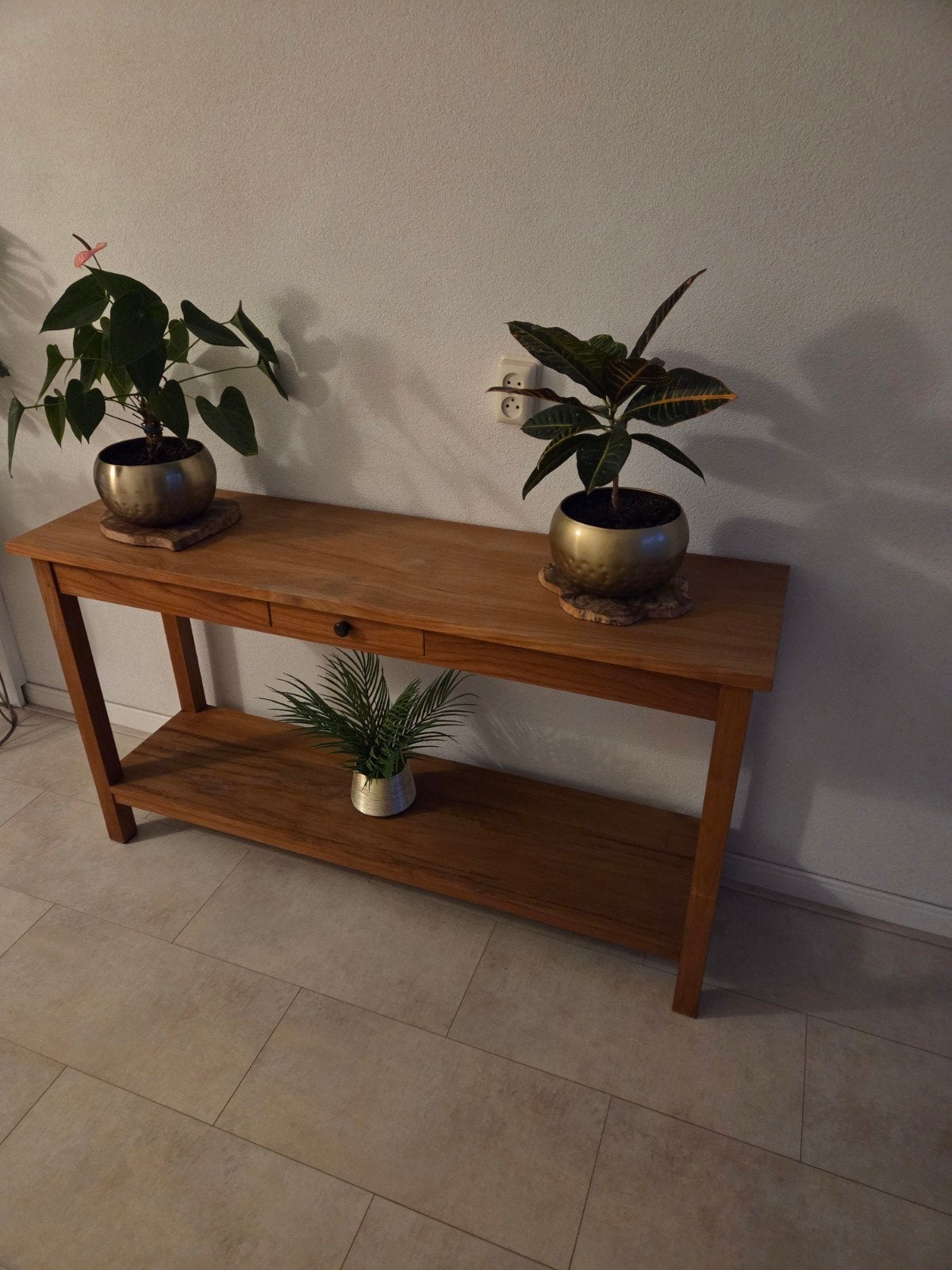 Teakhouten sidetable met lade en opbergplank, Huis en Inrichting, Ophalen, 100 tot 150 cm, Teakhout, Zo goed als nieuw