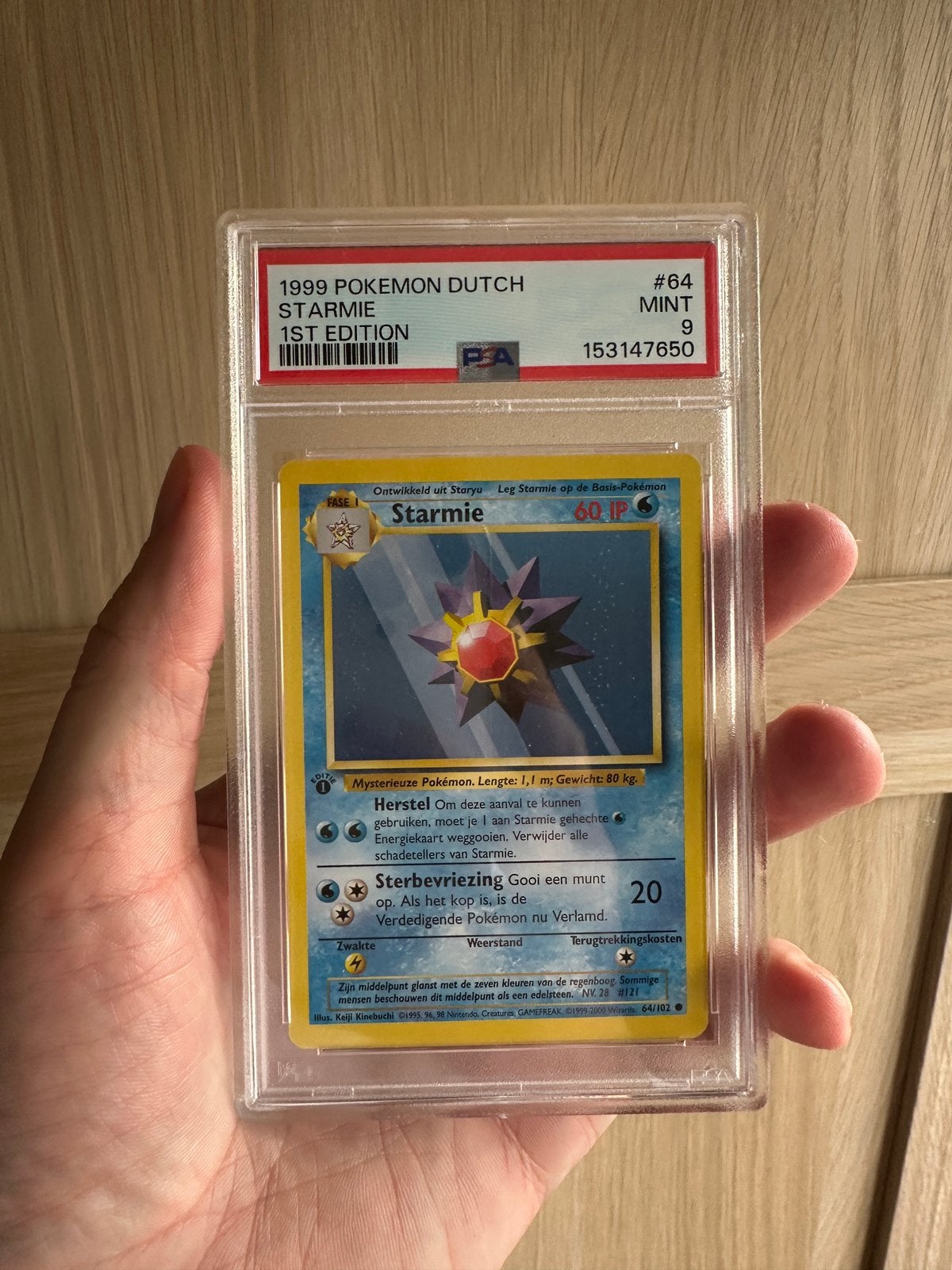 Starmie 1st edition PSA 9 - base set dutch nl, Ophalen of Verzenden, Zo goed als nieuw