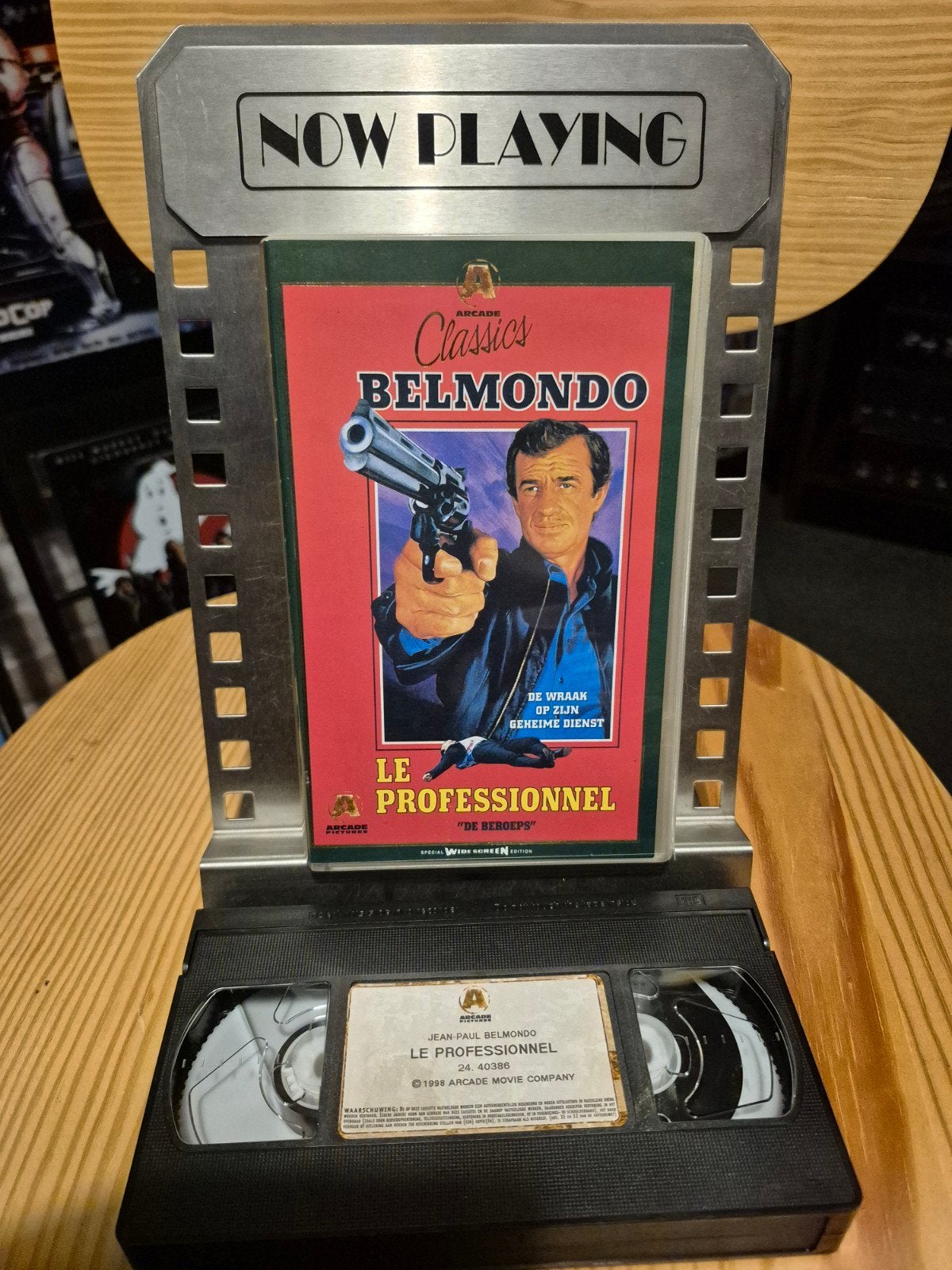 Vhs Le Professionnel - Jean-Paul Belmondo, Ophalen of Verzenden