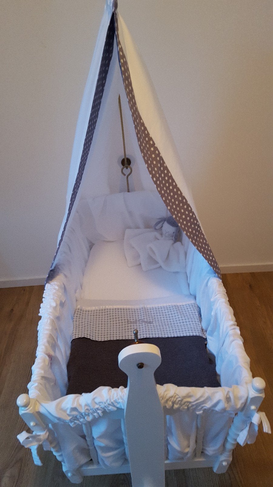 Baby wieg, Ophalen, Zo goed als nieuw, Wieg