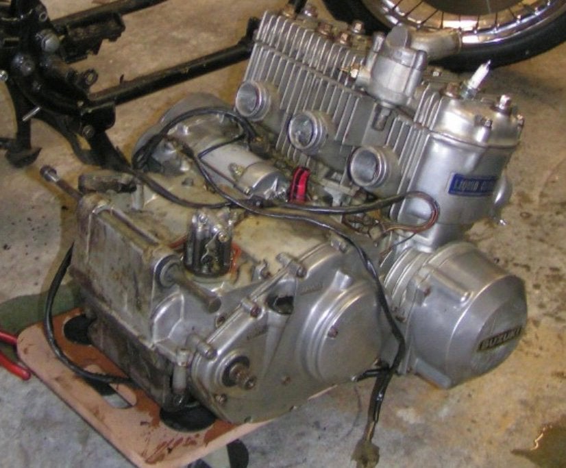 Gevraagd motorblok Suzuki GT 750, Motoren, Ophalen