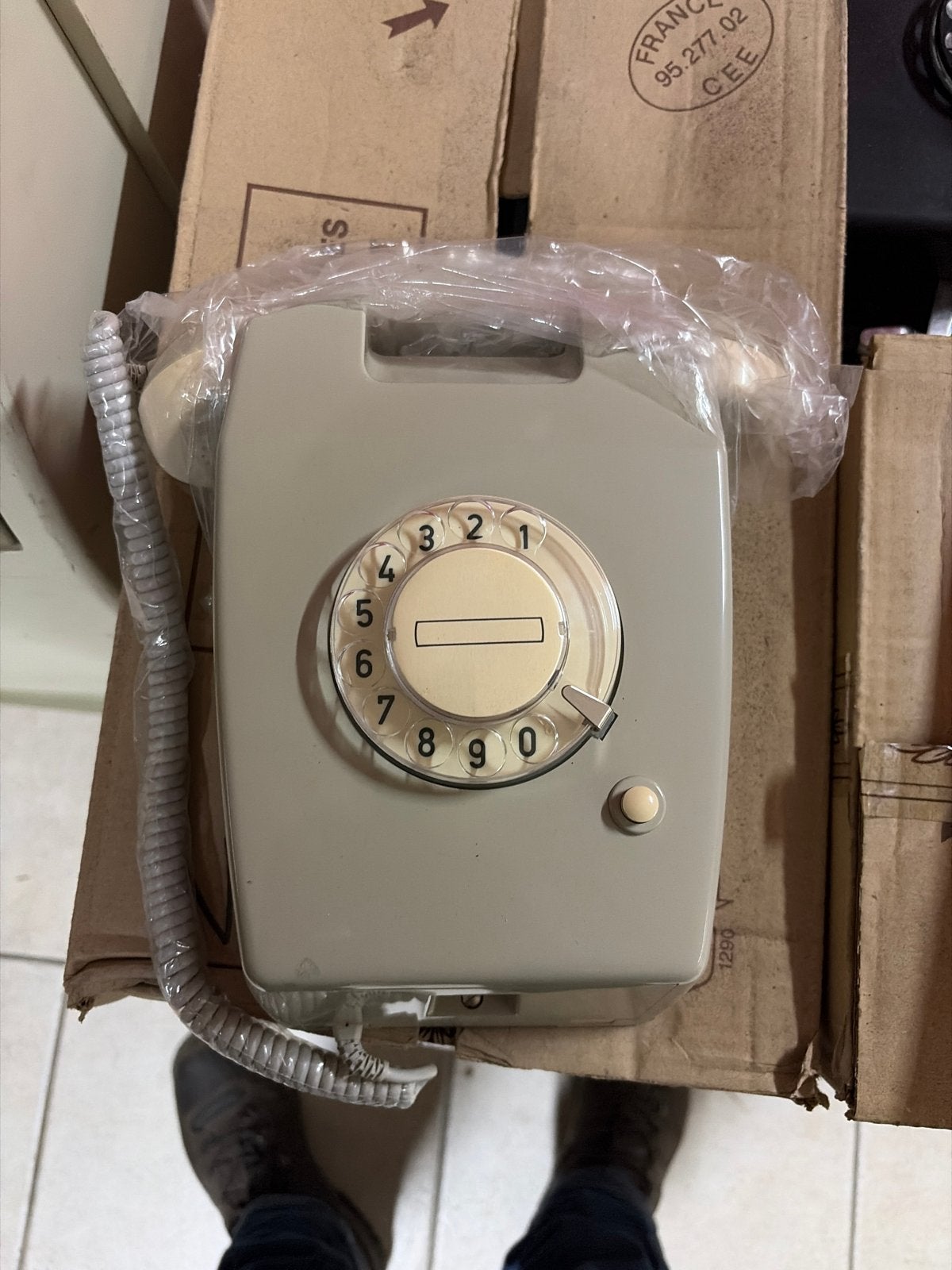 Vintage PTT Telefoon W 65 met draaischijf - Nieuw, Telecommunicatie, Ophalen, B, A, C