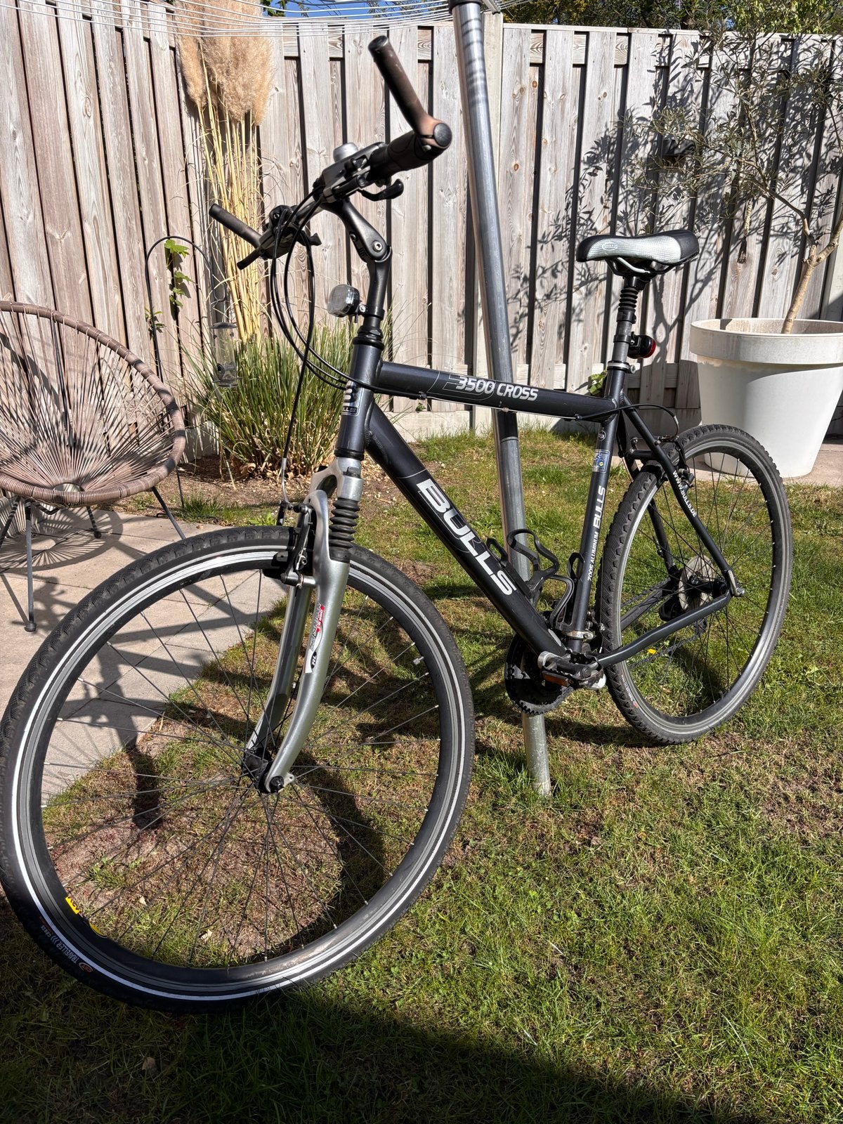 Bulls 3500 Cross Hybride Fiets - Gebruikt, Fietsen en Brommers, 28 inch, Gebruikt, Vering, Velgrem