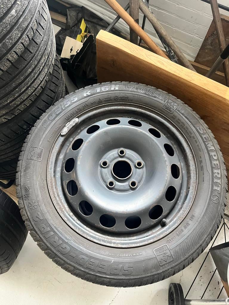 Winterbanden set 205/55 R16 voor Golf 7 (2013), Ophalen, Gebruikt