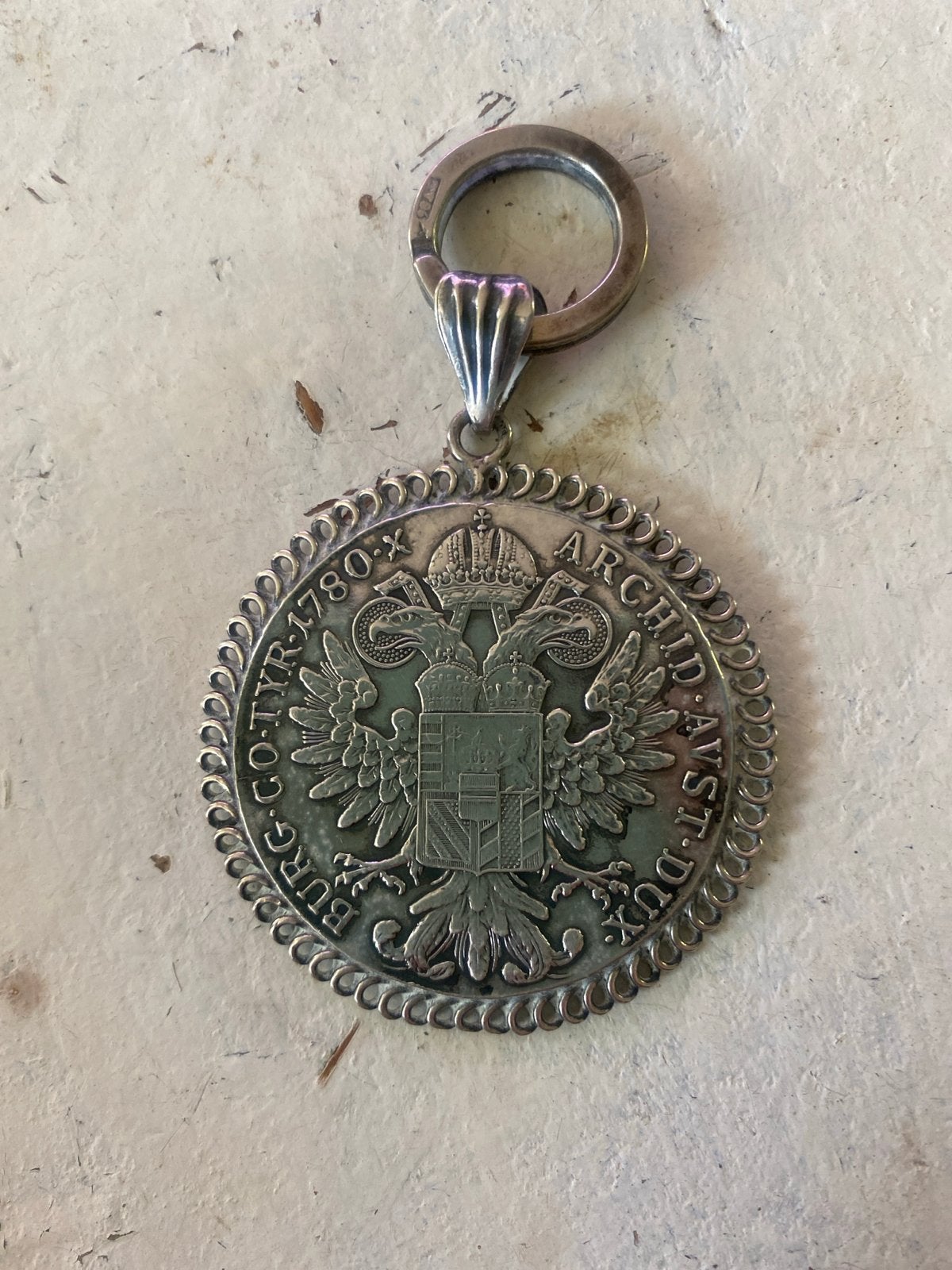 Zilveren Maria Theresia Thaler Hanger - 1780, Sieraden, Tassen en Uiterlijk, Ringen, Gebruikt, 20 of groter, Ophalen of Verzenden