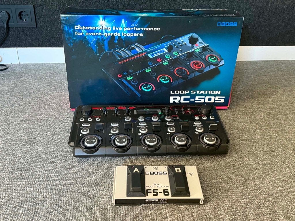 Loopstation Boss RC-505 + Boss F5-6, Muziek en Instrumenten, Effecten, Ophalen, Zo goed als nieuw, Delay of Echo