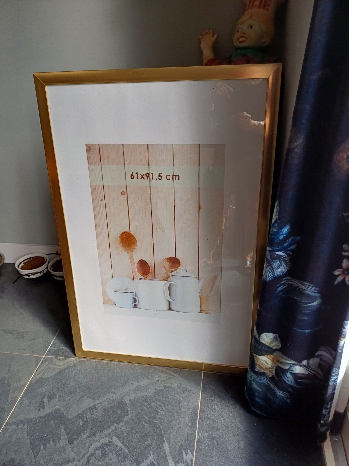 Grote fotolijst 61x91,5 cm, goudkleurig, Audio, Tv en Foto, Fotografie | Fotolijsten, Ophalen, Gebruikt, Hangend, Onbekend