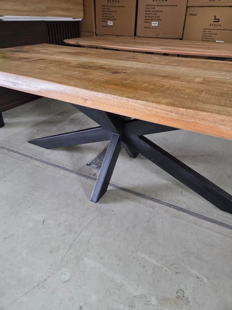 Rechthoekige Eettafel Nairobi Mangohout 220cm van Brix, Ophalen