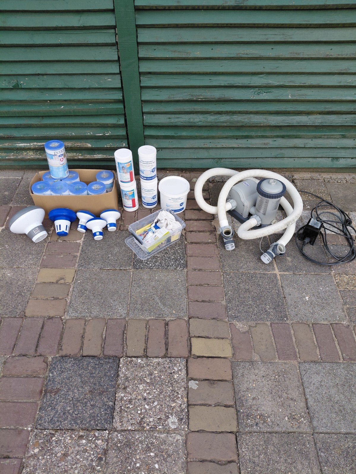 Zwembad accessoires: pomp, filters, chloor en meer, Ophalen