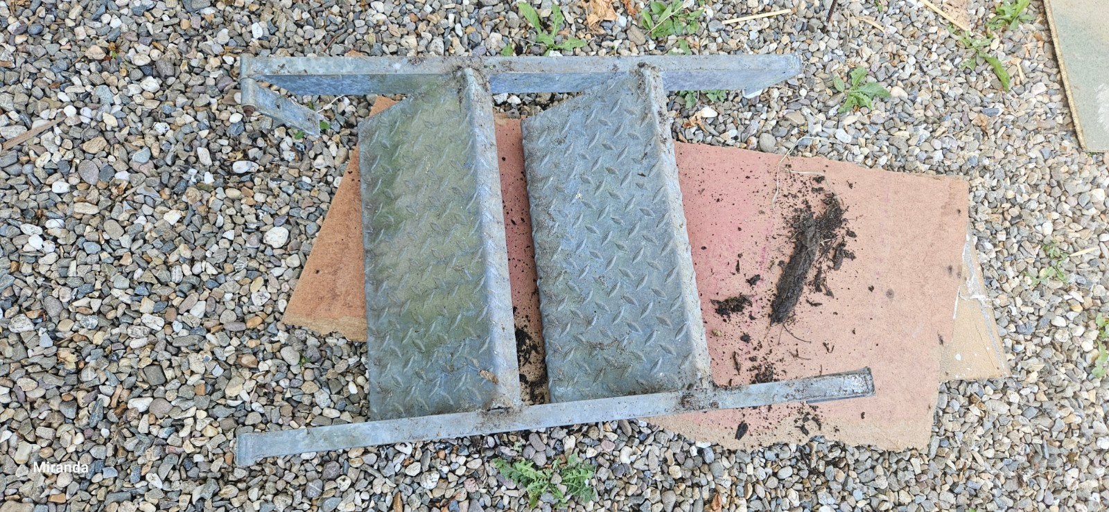 Metalen trapje / opstapje, Ophalen, Gebruikt, Minder dan 2 meter