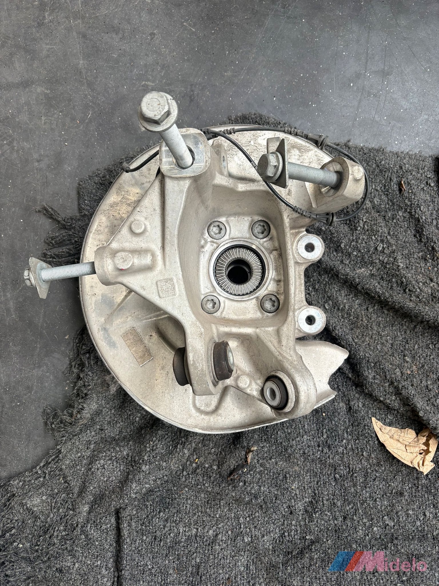 BMW M5 (G90) FUSEE COMPLEET RECHTS ACHTER 7885733-02, Gebruikt, -, -, Ophalen of Verzenden