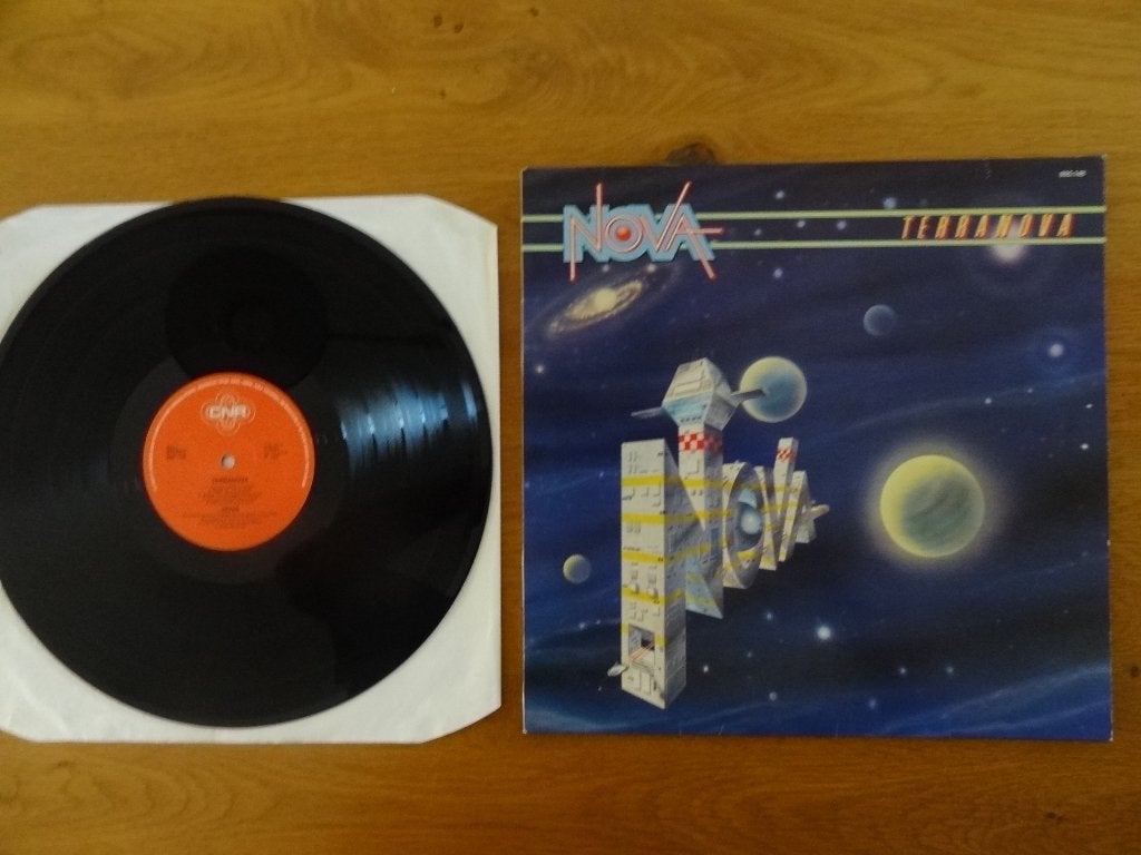 LP Nova - terranova, Ophalen of Verzenden, Gebruikt, 12 inch