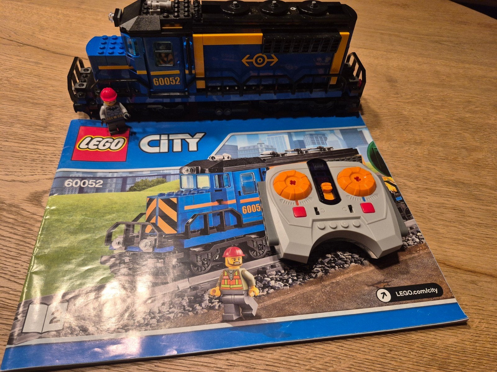 LEGO City Trein 60052 - Goederentrein met afstandsbediening, City, Lego, Ophalen of Verzenden, Zo goed als nieuw