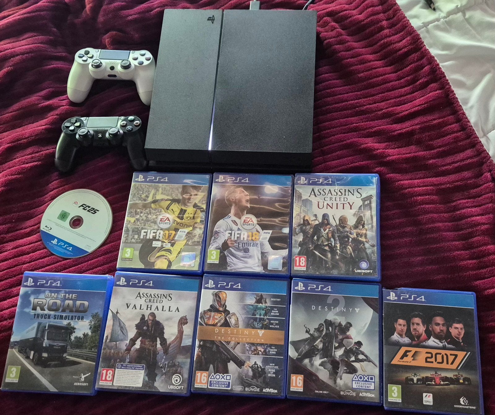 PlayStation 4 500GB + 2 originele controllers + 8 games, Ophalen, Gebruikt, Overige genres, 2 spelers
