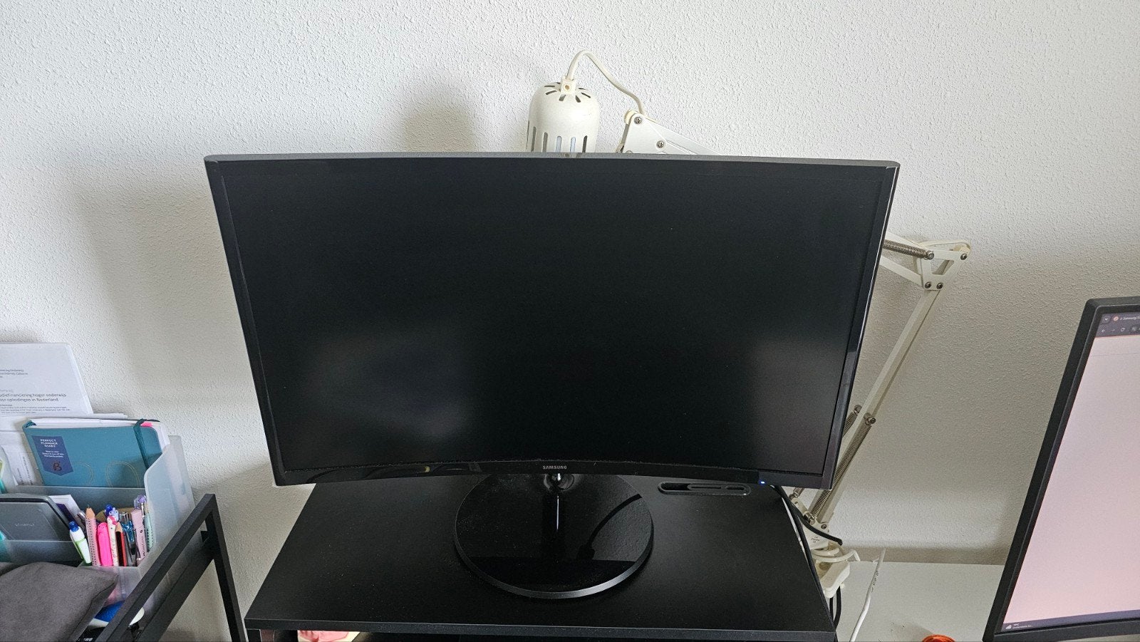 Samsung S24C364EAU Curved Monitor 24 inch Full HD 75HZ, 3 tot 5 ms, Curved, VA, Full HD