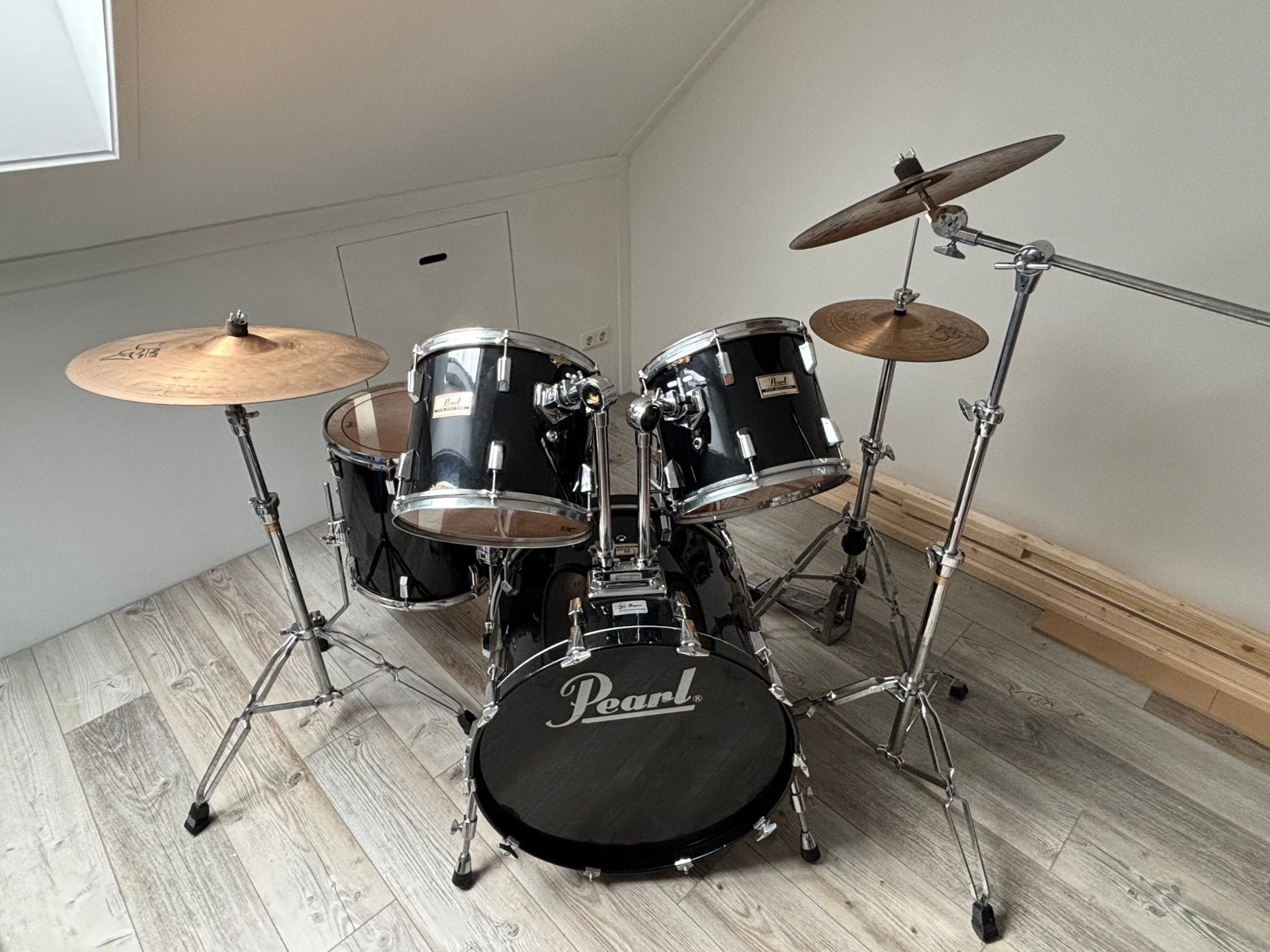 Pearl World Series drumstel + Paiste Alpha bekkens compleet, Ophalen, Gebruikt, Pearl